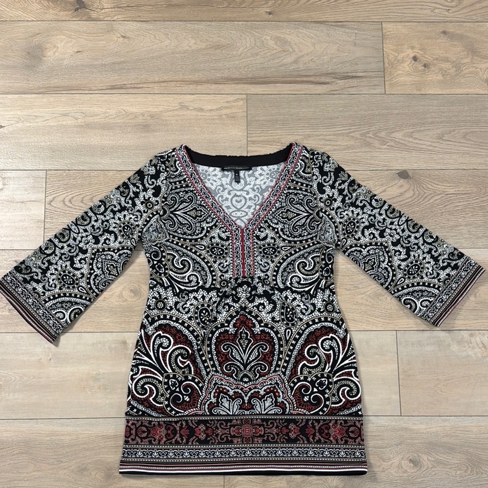 White House Black Market VNeck Paisley Tunic Top